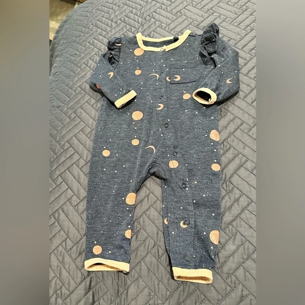 Bundle 7 for All Mankind and Jessica Simpson onesies